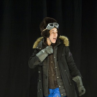 Tourist a de-centred play